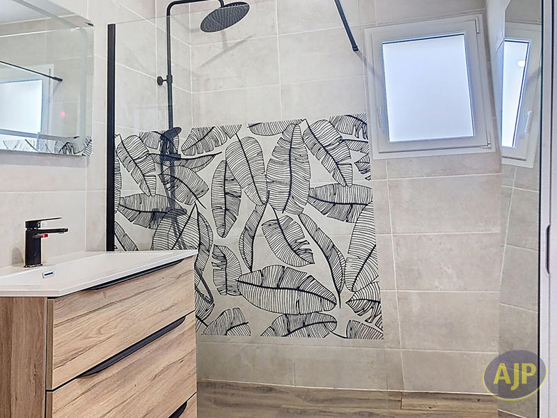 Maison - 114 m² - 5 pièces