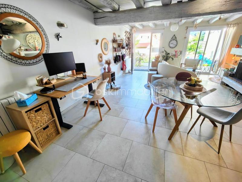 Maison - 91 m² - 4 pièces