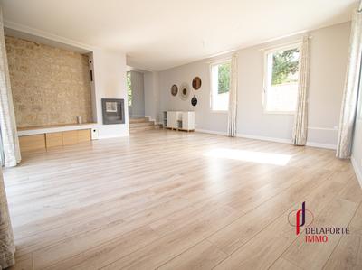 Maison - 173 m² - 8 pièces