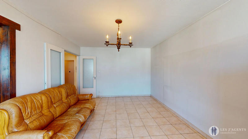 Appartement - 81 m² - 4 pièces