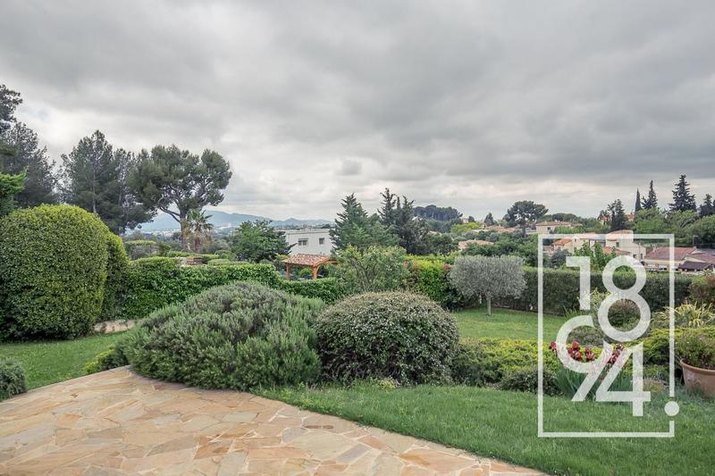 Villa - 139 m² - 4 pièces