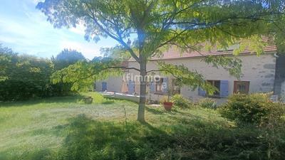 Maison en pierre - 160 m² - 7 pièces