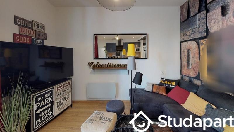 Chambre - 12 m² - 1 pièce