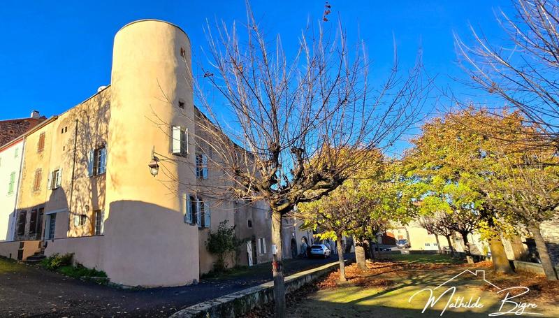 Maison - 160 m² - 9 pièces