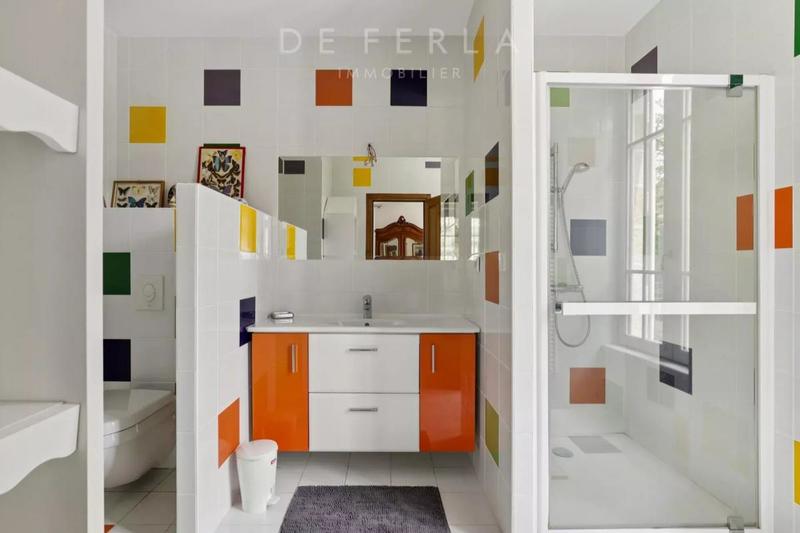 Château - 800 m² - 11 pièces