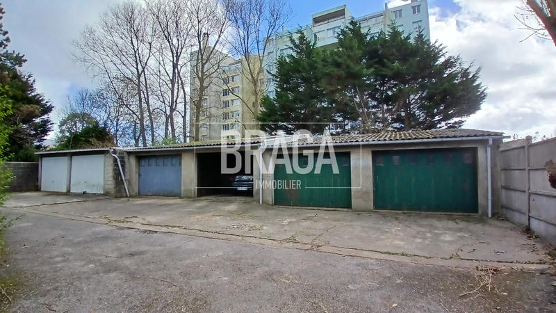 Immeuble - 140 m² - 6 pièces