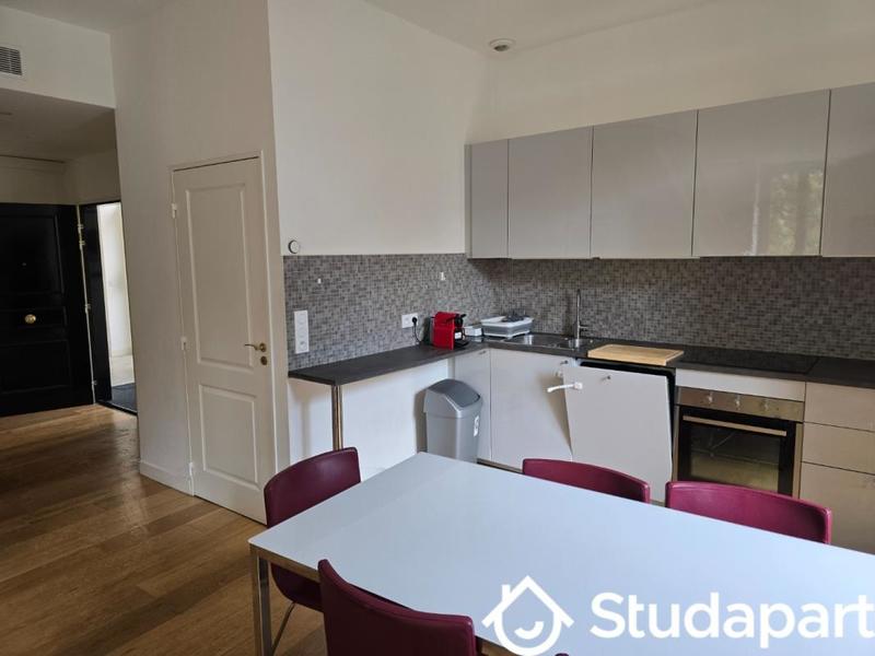 Appartement - 87 m² - 4 pièces