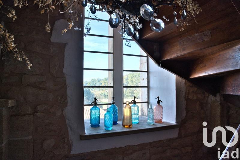 Maison - 263 m² - 10 pièces