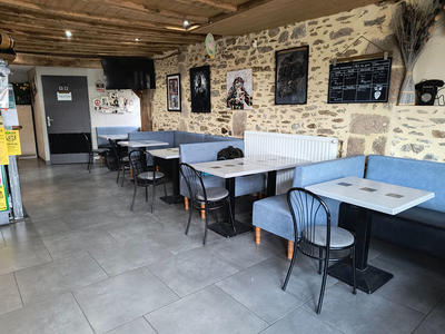 Maison - 150 m² - 9 pièces