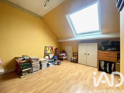 Maison - 111 m² - 6 pièces