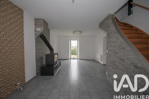 Maison - 107 m² - 5 pièces