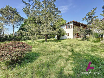 Maison - 130 m² - 4 pièces