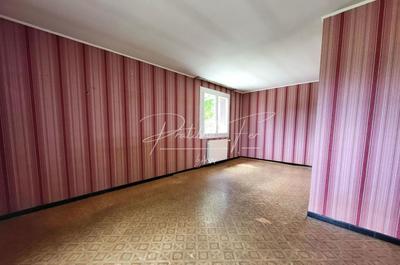 Maison - 85 m² - 5 pièces