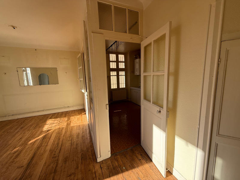 Immeuble - 220 m² - 15 pièces