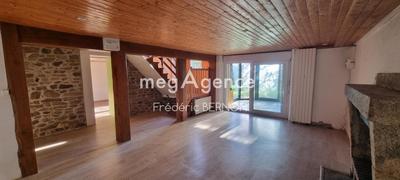 Maison en pierre - 160 m² - 6 pièces