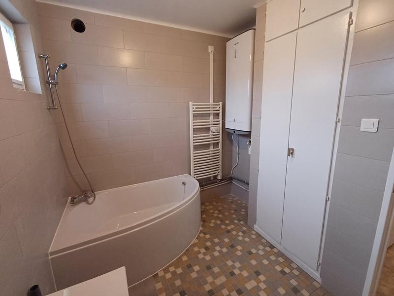 Appartement - 92 m² - 5 pièces