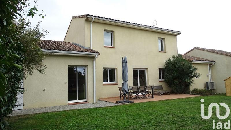 Maison - 135 m² - 6 pièces