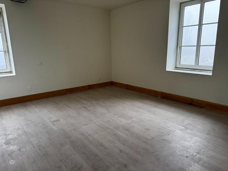 Maison - 352 m² - 15 pièces