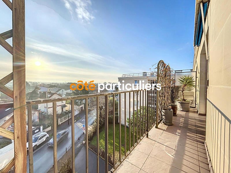 Appartement - 103 m² - 5 pièces