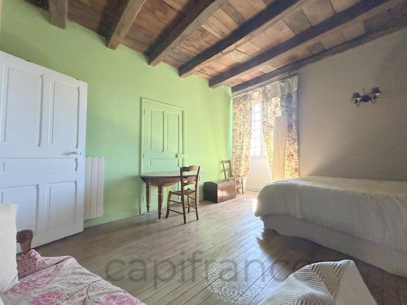 Manoir - 236 m² - 7 pièces