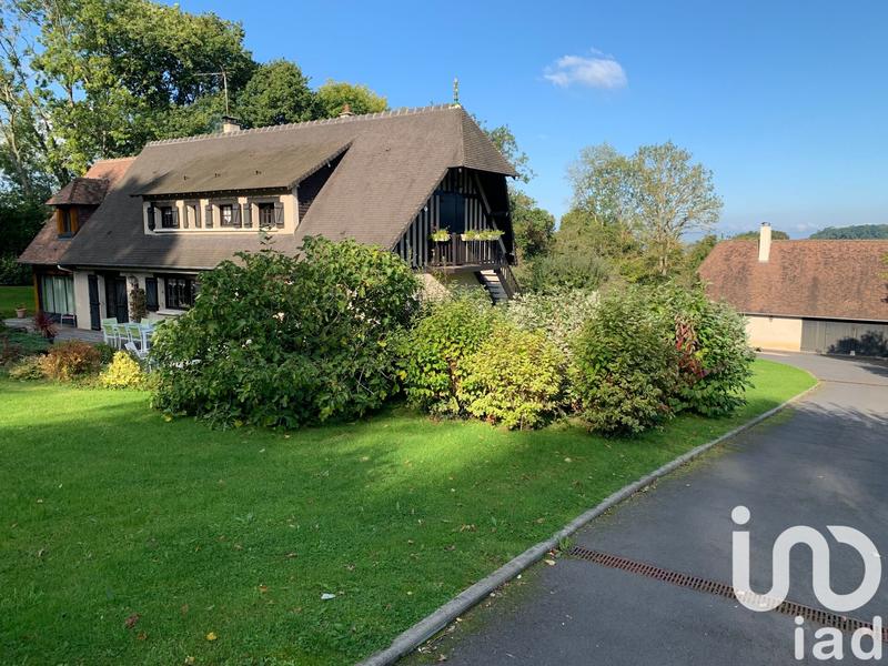 Maison - 212 m² - 7 pièces