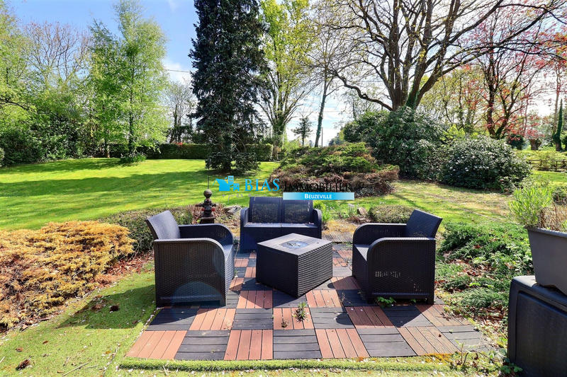 Maison - 142 m² - 5 pièces