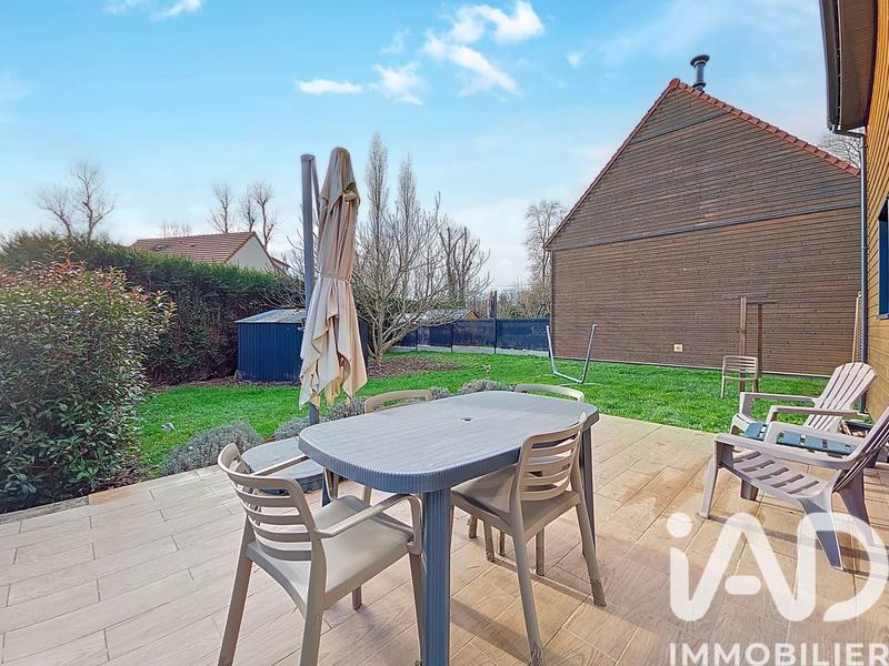 Maison - 94 m² - 5 pièces