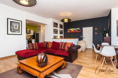 Appartement - 104 m² - 5 pièces