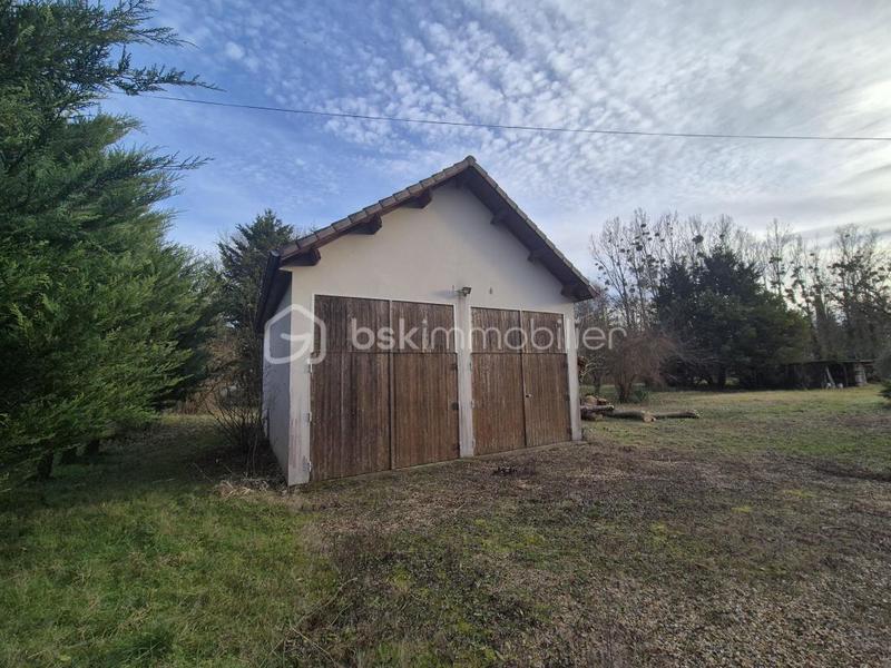 Maison traditionnelle - 90 m² - 4 pièces