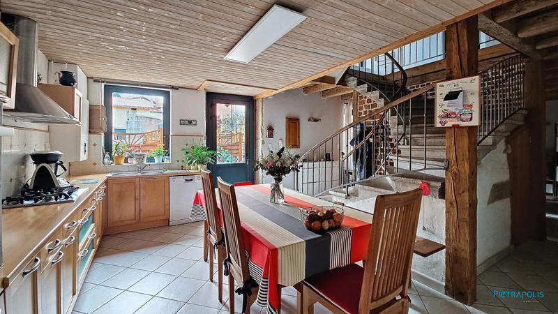 Appartement - 129 m² - 6 pièces