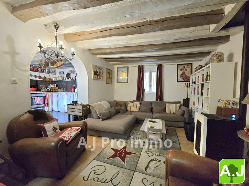 Maison - 84 m² - 4 pièces