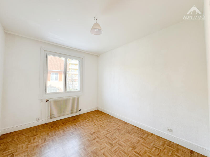 Maison - 88 m² - 3 pièces