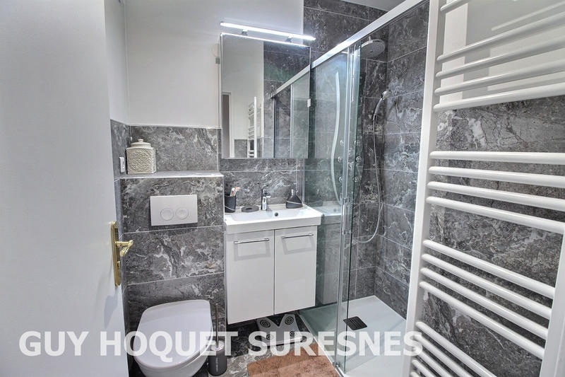 Appartement - 99 m² - 5 pièces