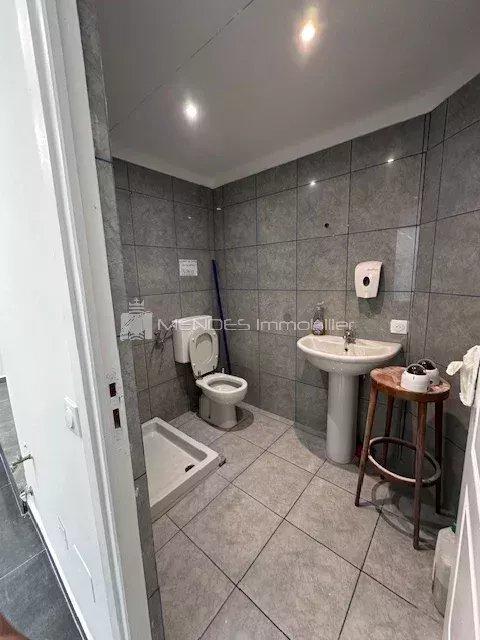 Local commercial - 38 m² - 1 pièce