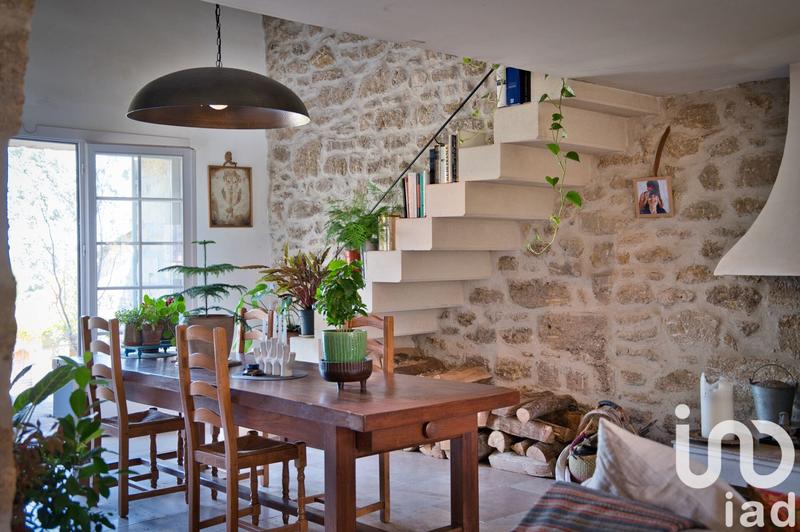 Maison de village - 170 m² - 8 pièces