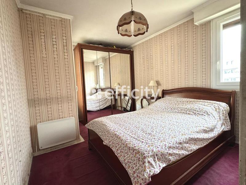 Appartement - 81 m² - 3 pièces