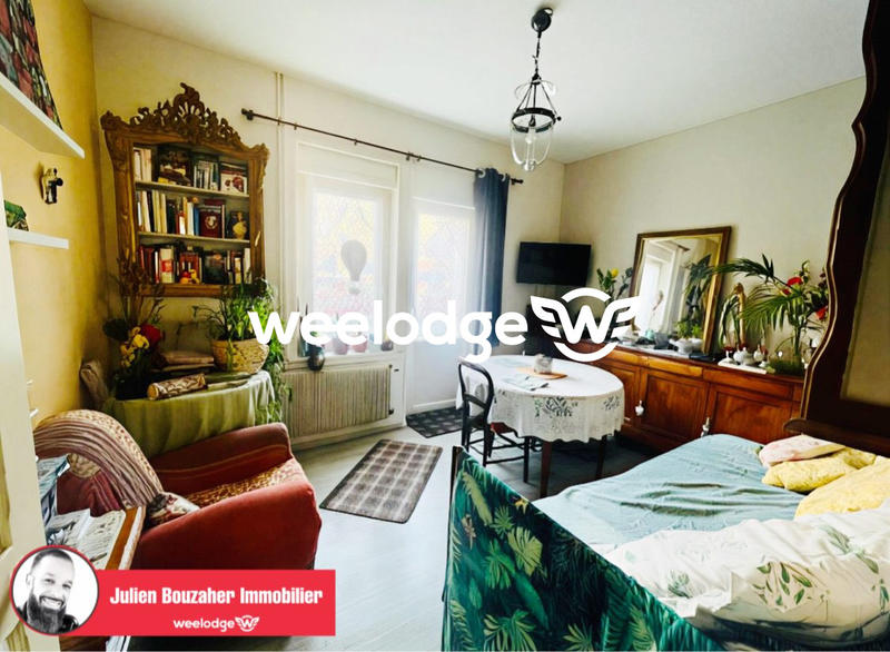 Maison - 84 m² - 6 pièces