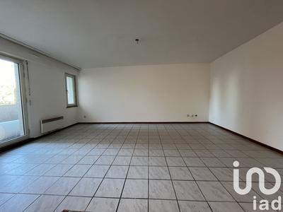 Appartement - 75 m² - 3 pièces
