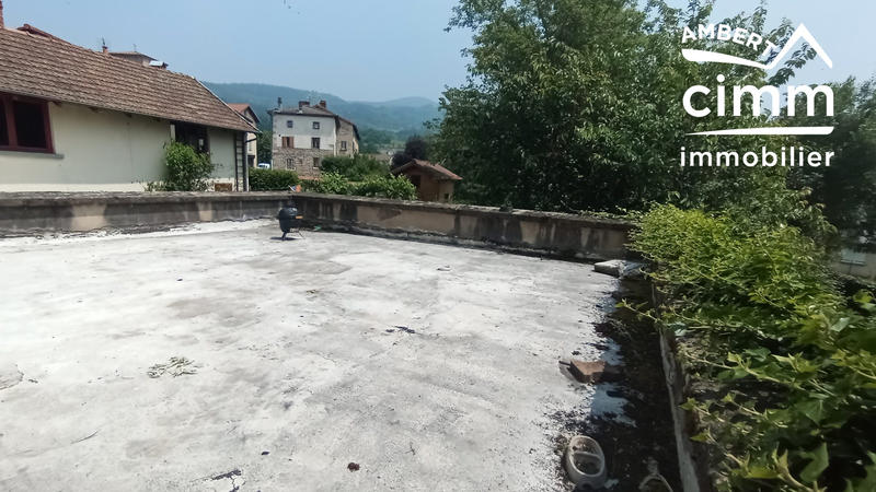 Maison - 112 m² - 14 pièces