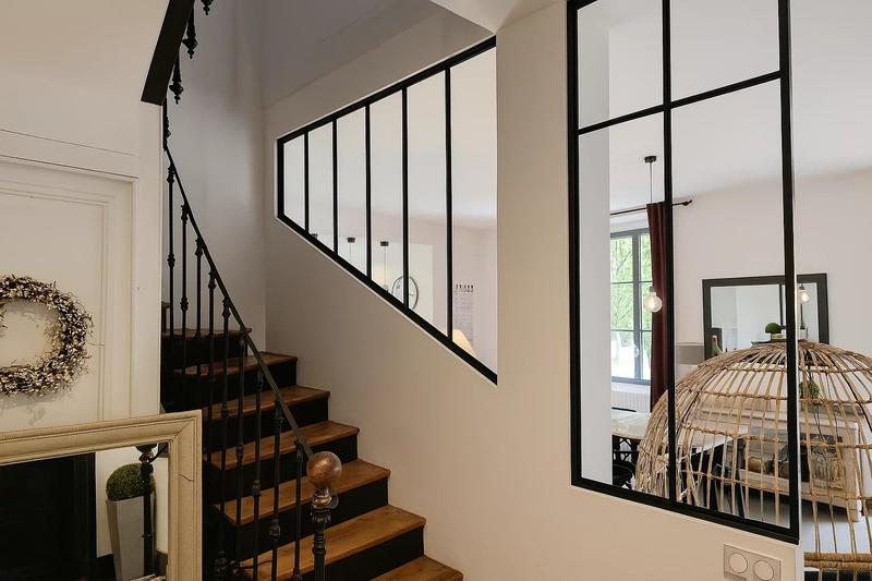 Maison - 262 m² - 9 pièces