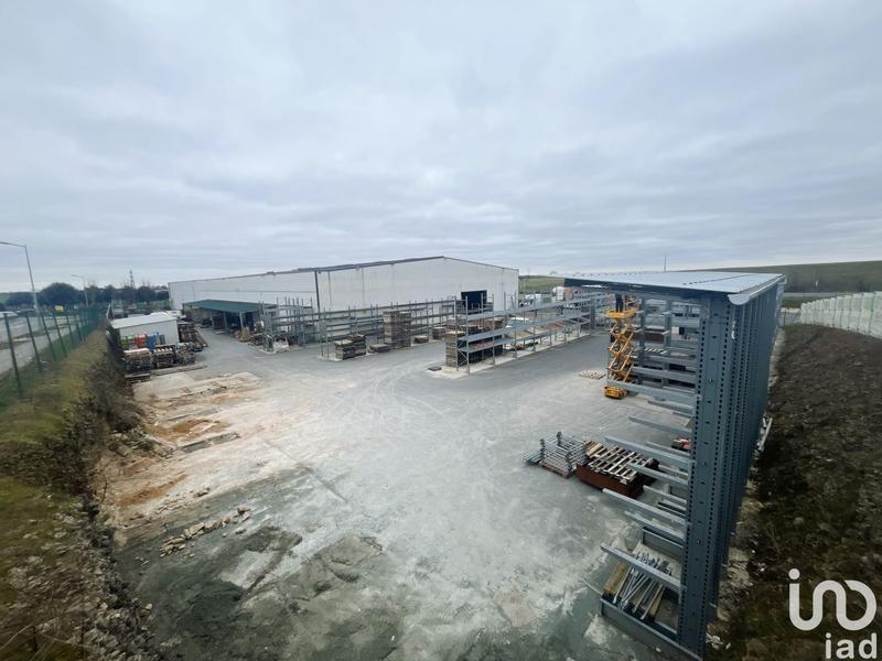 Local commercial - 3 150 m²