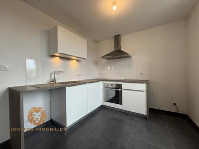 Duplex - 49 m² - 3 pièces