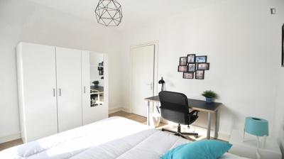 Chambre - 12 m² - 4 pièces