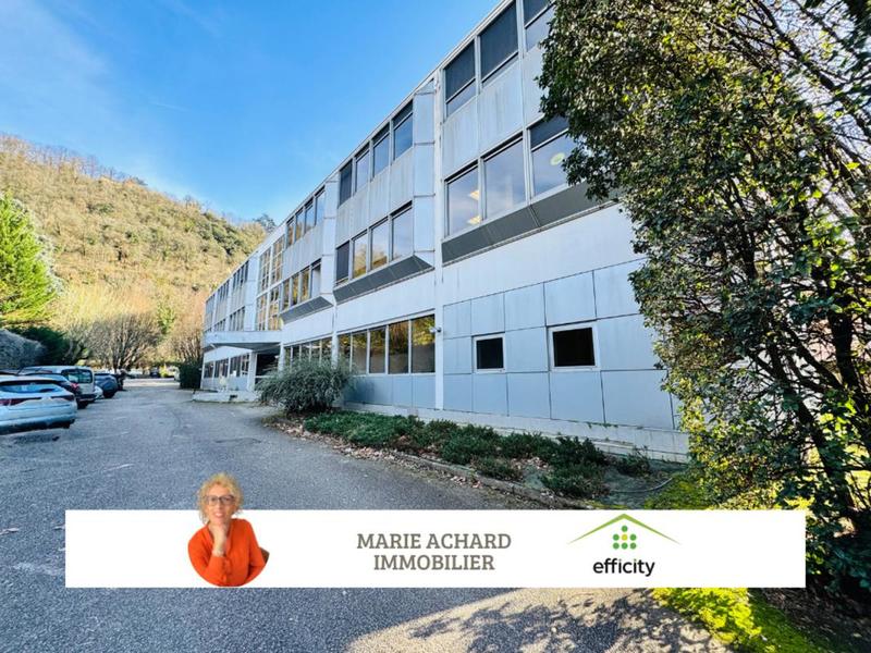 Bureau - 12 m² - 1 pièce