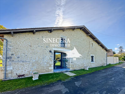 Villa - 197 m² - 7 pièces