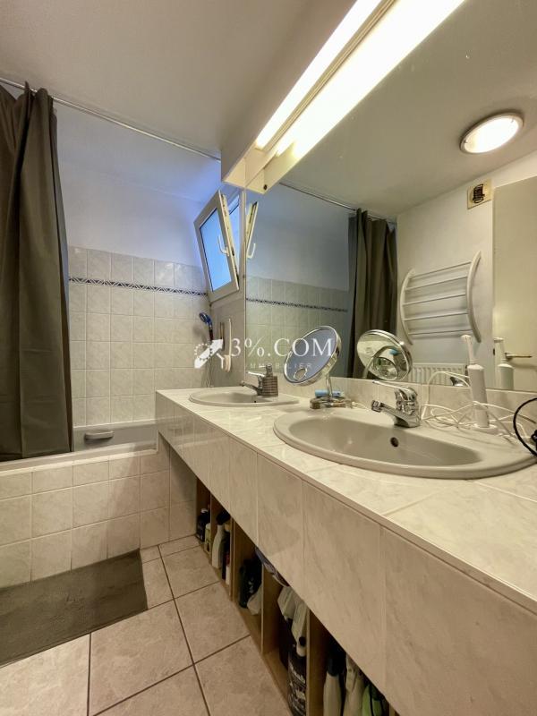 Appartement - 63 m² - 3 pièces