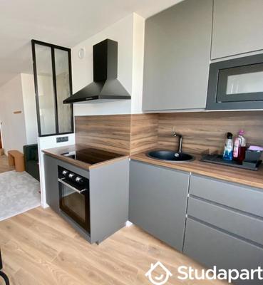 Chambre - 11 m² - 1 pièce