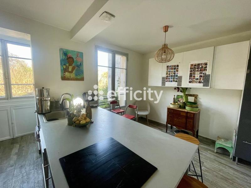 Maison - 170 m² - 8 pièces