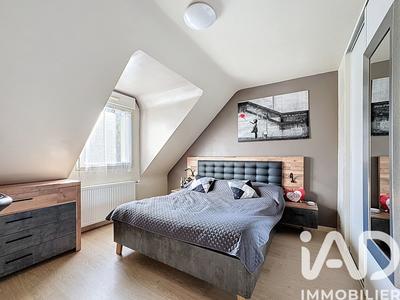 Maison - 92 m² - 4 pièces