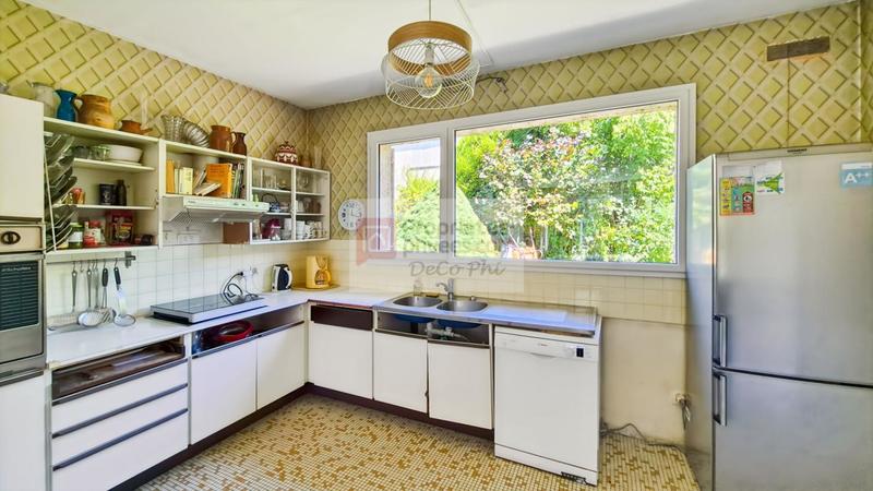 Maison - 160 m² - 7 pièces